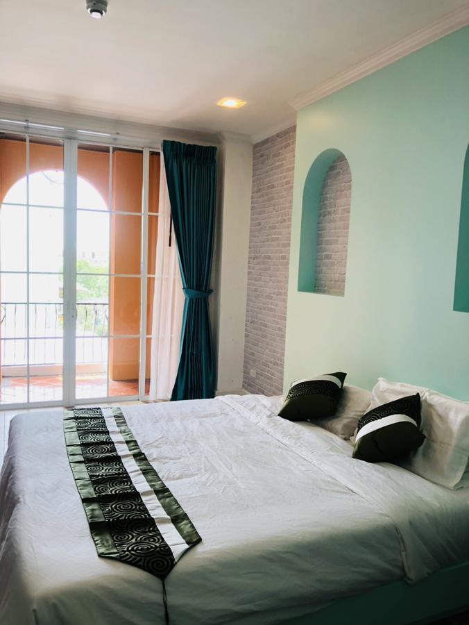 Krinnatra Villa Chonburi Esterno foto